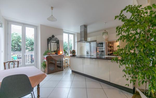 Appartement à vendre    4 pièces • 75,31 m2 Chelles