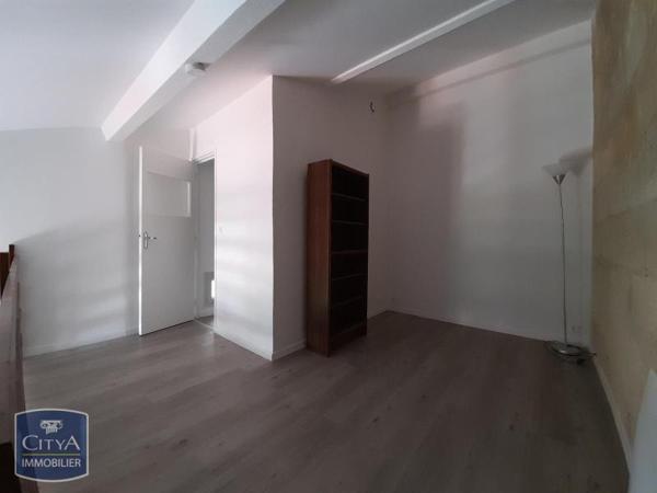 Appartement à louer 1 pièce 35.83m²
