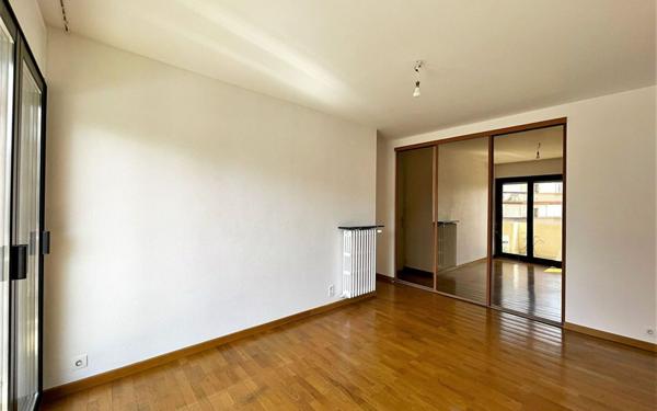 Appartement à vendre    4 pièces • 90,80 m2 Toulouse