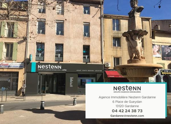 Appartement 2 pièces - 64 m2 - proche Aix-en-Provence - 2 places de stationnement privatives