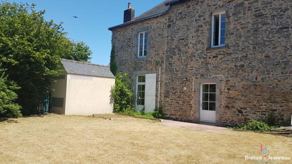 Appartement Le Genest Saint Isle 3 pièce(s) 73 m2