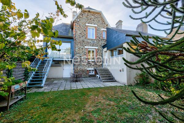 Vente Maison de ville, garages et jardin - LAMBALLE CENTRE VILLE