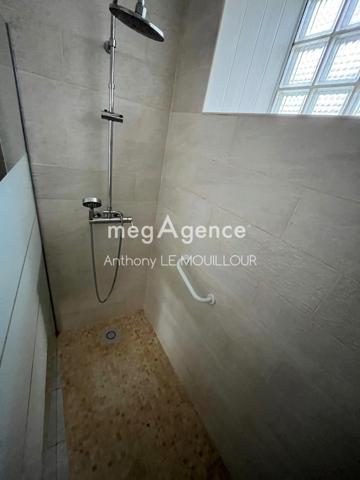 Immeuble à CALAN, 56240 - 321m²