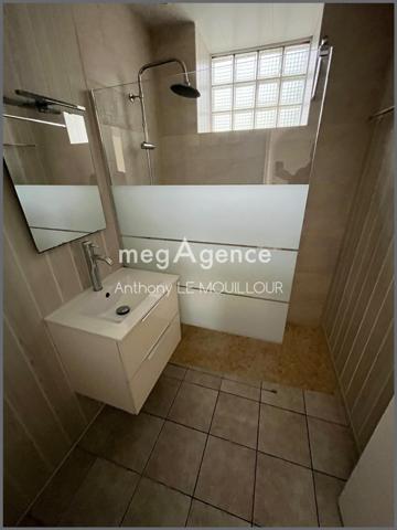 Immeuble à CALAN, 56240 - 321m²