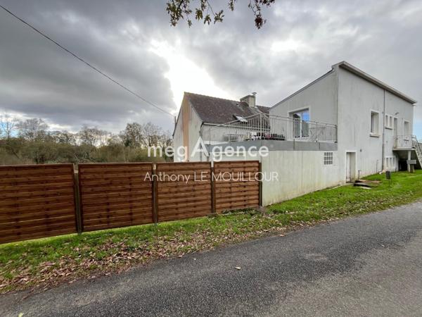 Immeuble à CALAN, 56240 - 321m²