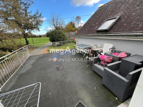 Immeuble à CALAN, 56240 - 321m²