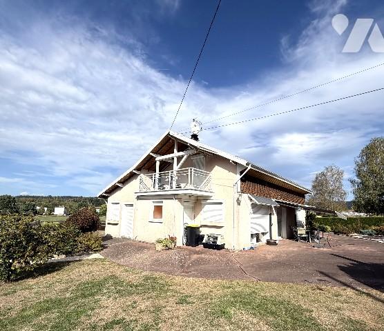 15 Kms de SAINT DIE DES VOSGES - ANOULD – Maison familiale de 147 m² avec piscine et terrain clos