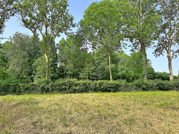 UNIQUE TERRAIN DE 4139M2 AVEC TENNIS