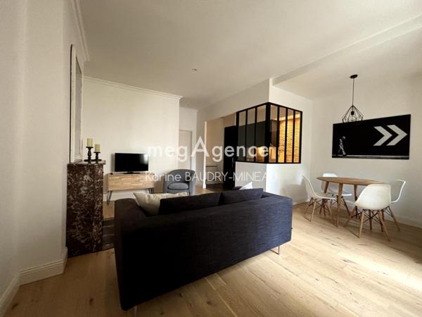 Appartement à POITIERS, 86000 - 2 pièces 52m²