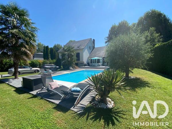 Maison à vendre 10 pièces 232 m² Bornel