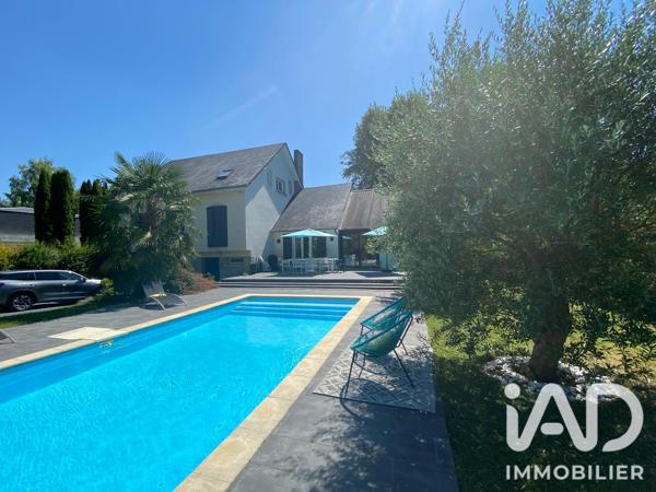 Maison à vendre 10 pièces 232 m² Bornel