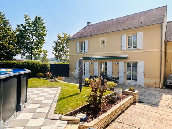 Maison Marines 8 pièces - 197m²