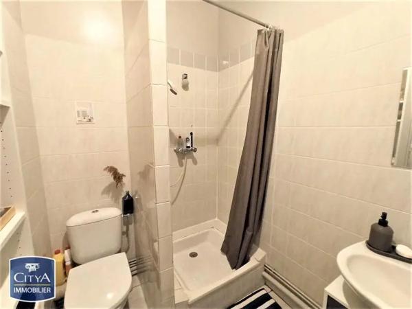 Appartement à louer 2 pièces 34.58m² Clermont-Ferrand (63000)