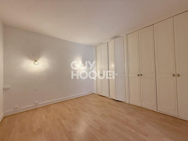 APPARTEMENT RENOVE TROUVILLE SUR MER - VUE PORT