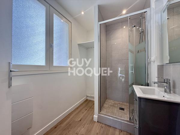 APPARTEMENT RENOVE TROUVILLE SUR MER - VUE PORT
