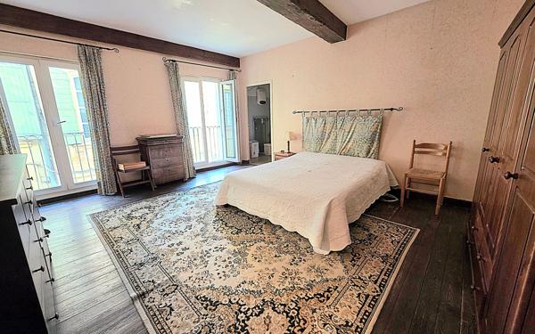 Maison à vendre    5 pièces •  Tarascon