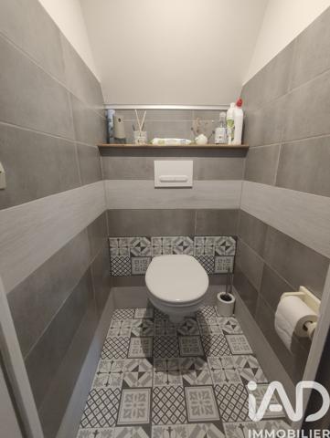 Maison à vendre 6 pièces 132,42 m² Saint-Germain-lès-Arpajon