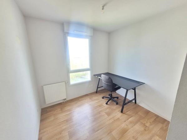 Appartement + annexe + parking