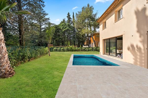 Entre mer et montagne, villa rénovée.