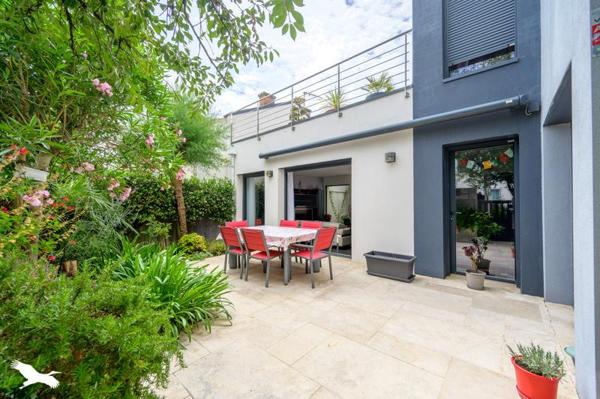 Maison à vendre 890 000 € La Rochelle 5 p 130 m² DPE C