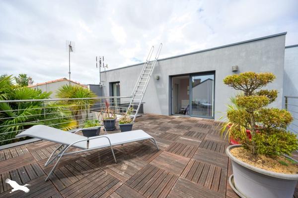 Maison à vendre 890 000 € La Rochelle 5 p 130 m² DPE C