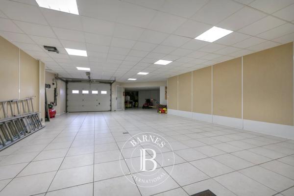 Verrières-le-Buisson, Maison 7 Chambres -  482 m² à vendre