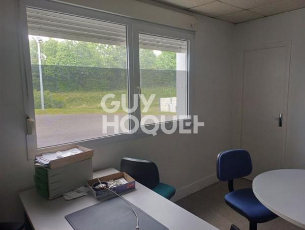 A LOUER : SAINT QUENTIN SUR LE HOMME - Local Commercial