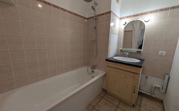 Appartement à vendre    2 pièces • 52,47 m2 Ris-Orangis