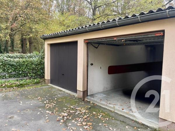 Appartement F4 à vendre  4 pièces - 77,96 m2 ALLONNES - 72