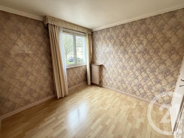 Appartement F4 à vendre  4 pièces - 77,96 m2 ALLONNES - 72