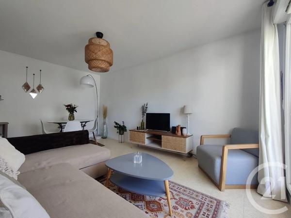 Appartement F2 à vendre  2 pièces - 46,89 m 2   NANTES  - 44