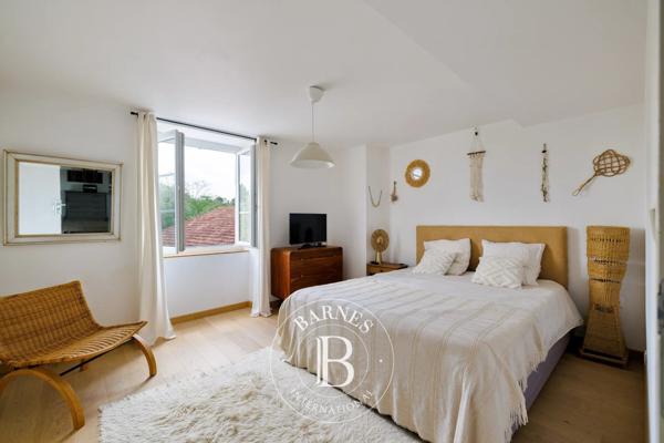 Urt, Propriété 5 Chambres -  194 m² à vendre
