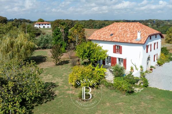 Urt, Propriété 5 Chambres -  194 m² à vendre