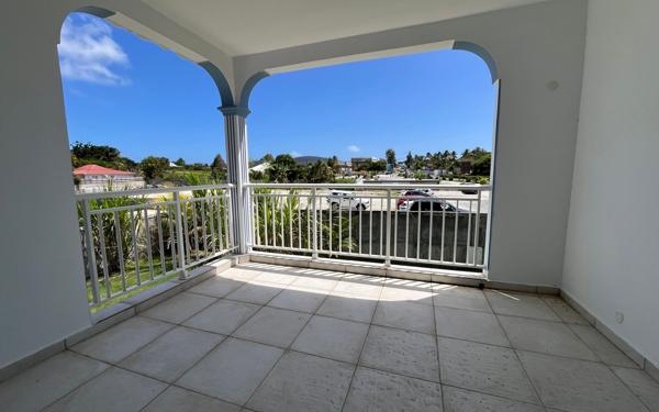 Appartement à louer    3 pièces • 54 m2 Saint-François