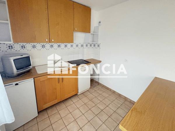 Location Appartement 2 pièces 47 m² - 4 RUE AUBANEL Sceaux 92330