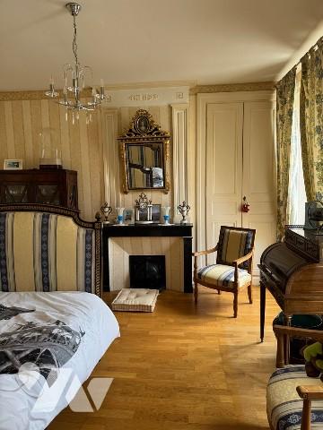 Belle maison de 5 chambres avec jardin et dépendances.