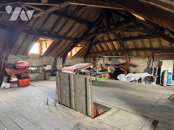 Belle maison de 5 chambres avec jardin et dépendances.