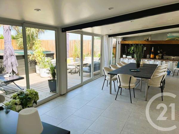 Maison à vendre  10 pièces - 482,88 m2 ST ANDRE DE CUBZAC - 33