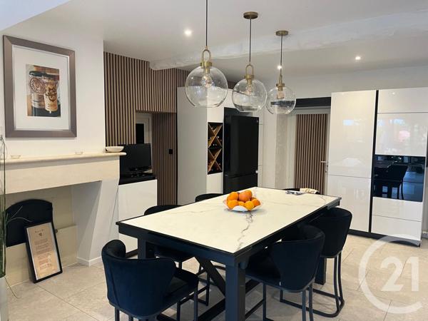 Maison à vendre  10 pièces - 482,88 m2 ST ANDRE DE CUBZAC - 33