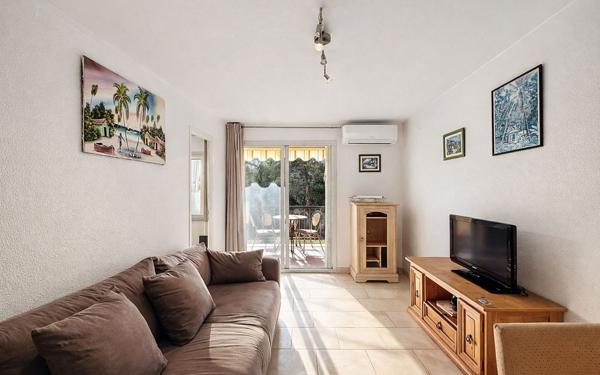 Appartement à vendre    2 pièces •  Grasse