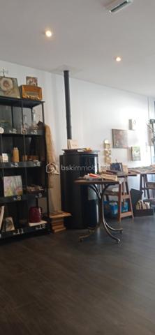 Immeuble mixte de 98,23 m²