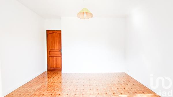 Maison à vendre 8 pièces 215 m² Le Mesnil-Saint-Denis