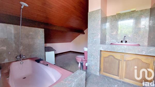 Maison à vendre 8 pièces 215 m² Le Mesnil-Saint-Denis