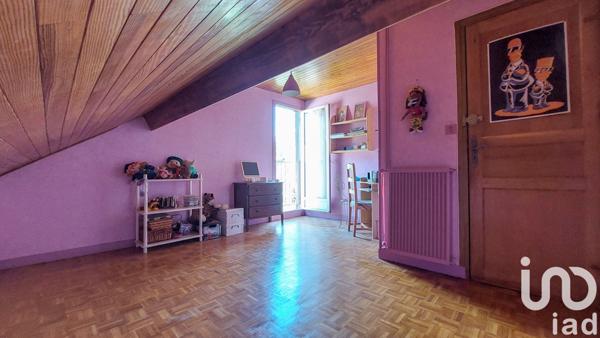 Maison à vendre 8 pièces 215 m² Le Mesnil-Saint-Denis