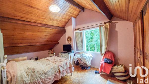 Maison à vendre 8 pièces 215 m² Le Mesnil-Saint-Denis