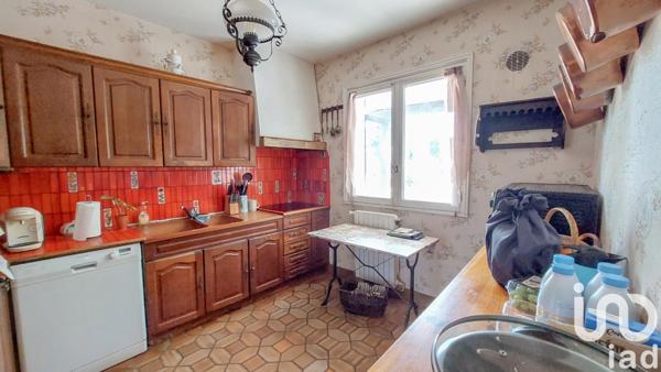 Maison à vendre 8 pièces 215 m² Le Mesnil-Saint-Denis