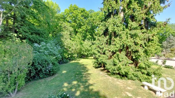 Maison à vendre 8 pièces 215 m² Le Mesnil-Saint-Denis