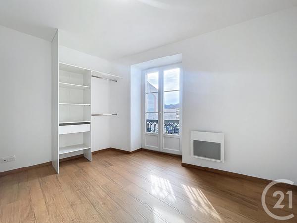 Appartement T3 à vendre  3 pièces - 62,64 m2 BRIVES CHARENSAC - 43