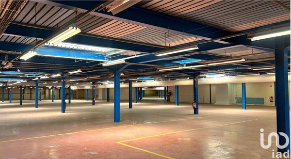Location atelier 8 434 m² Pont-Sainte-Marie