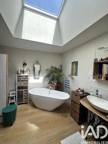 Maison à vendre 6 pièces 250 m² La Grève-sur-Mignon